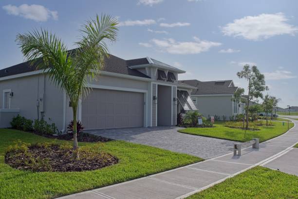Best Driveway Paving Contractor  in Deschutes River Woods, OR